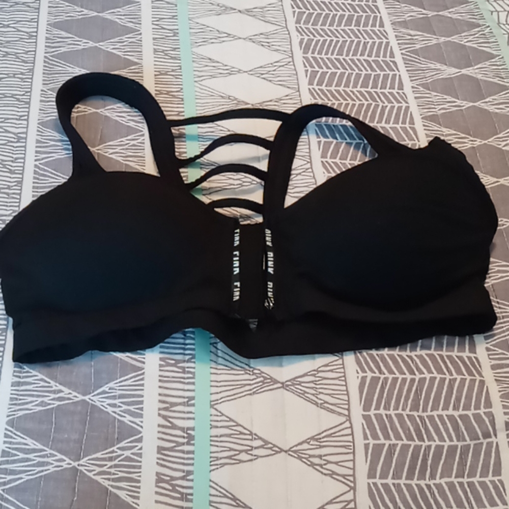 PINK VS ULTIMATE PUSH UP BRA SIZE LARGE
